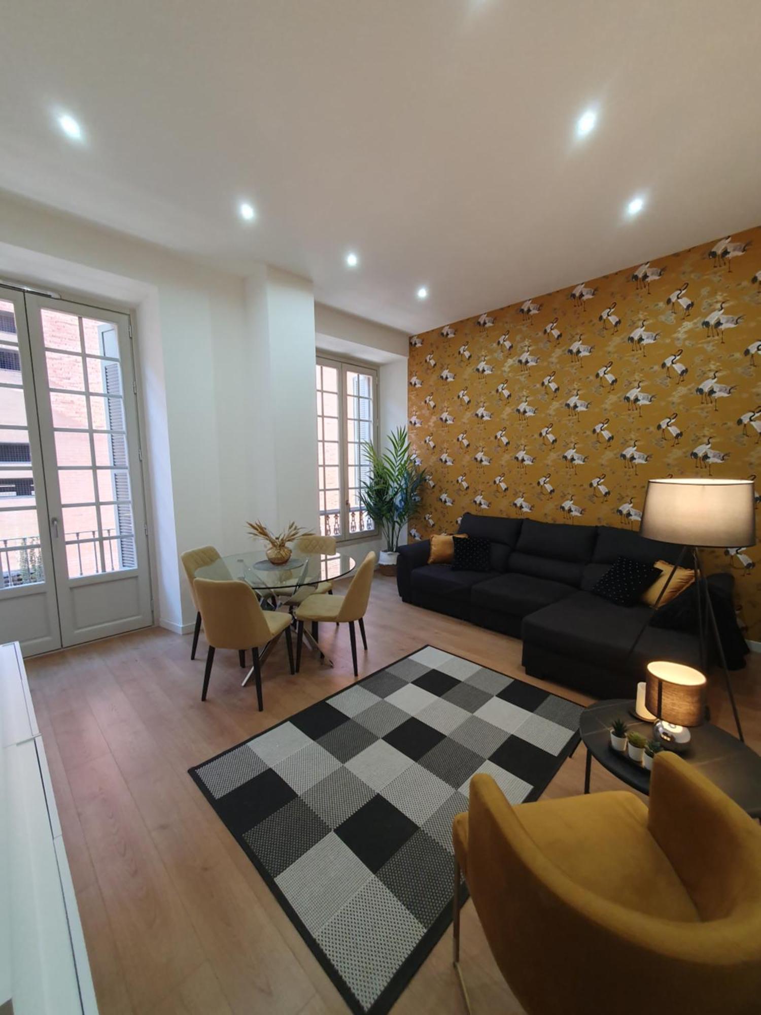 Beautiful Historic Center Apt! Málaga Exteriör bild